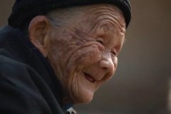 明星网电影推荐《三十二》:这是不可忘却的历史