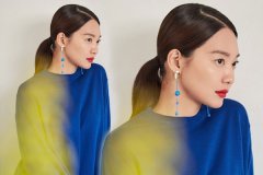 金宇彬女友申敏儿登杂志封面，优雅大气女人
