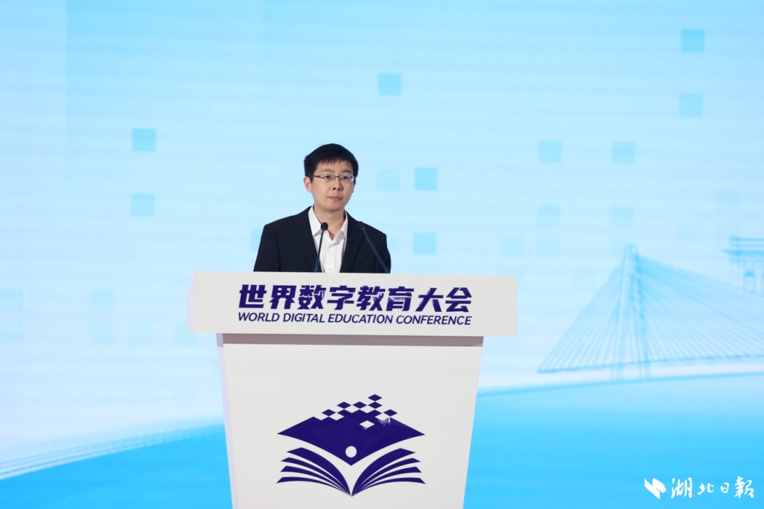 刚刚！王兴兴在武汉发声！