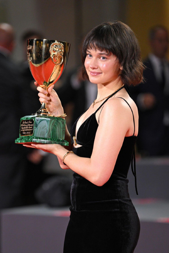 《异形夺命舰》女主差点演了小美人鱼 卡莉·史派妮到底什么来头？